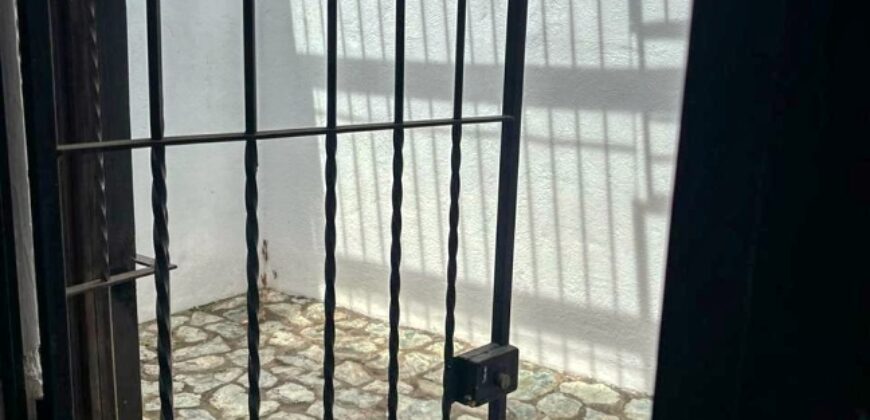 B264 – House For Rent 3 Bedrooms Unfurnished