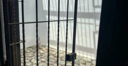 B264 – Bonita casa en el area del calvario