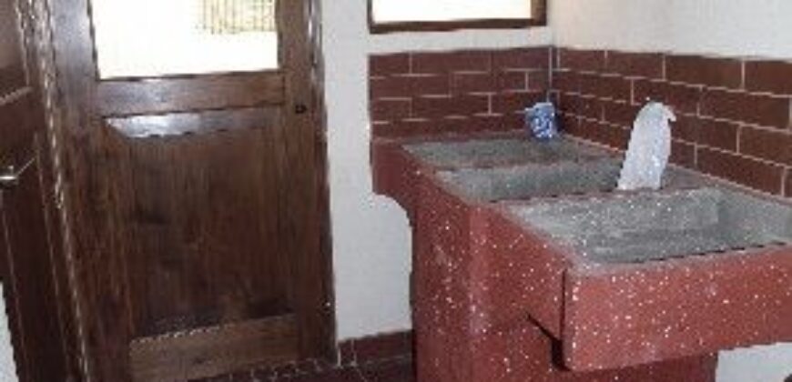 I221 – 3 bedroom house in San Pedro Las Huertas. Unfurnished