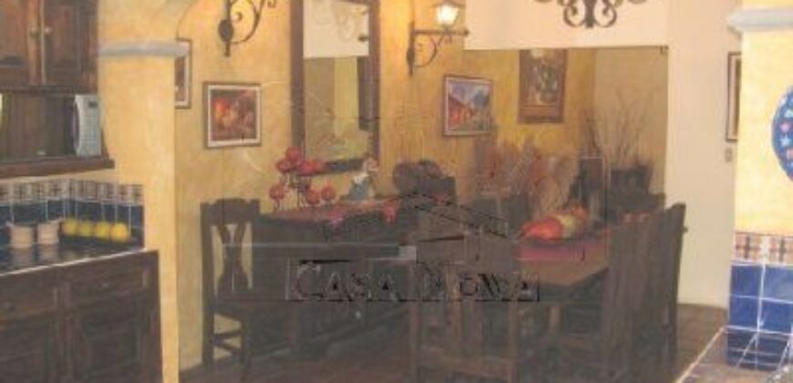 B248 – Casa En Renta 5 Habitaciones Amueblada