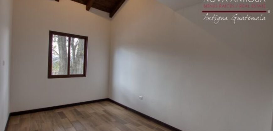 I57 – Beautiful house for rent inside residential area