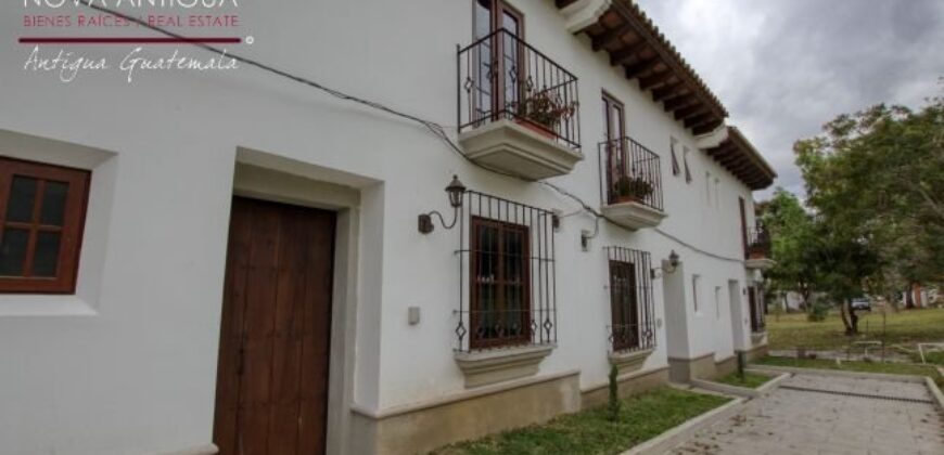 I57 – Beautiful house for rent inside residential area