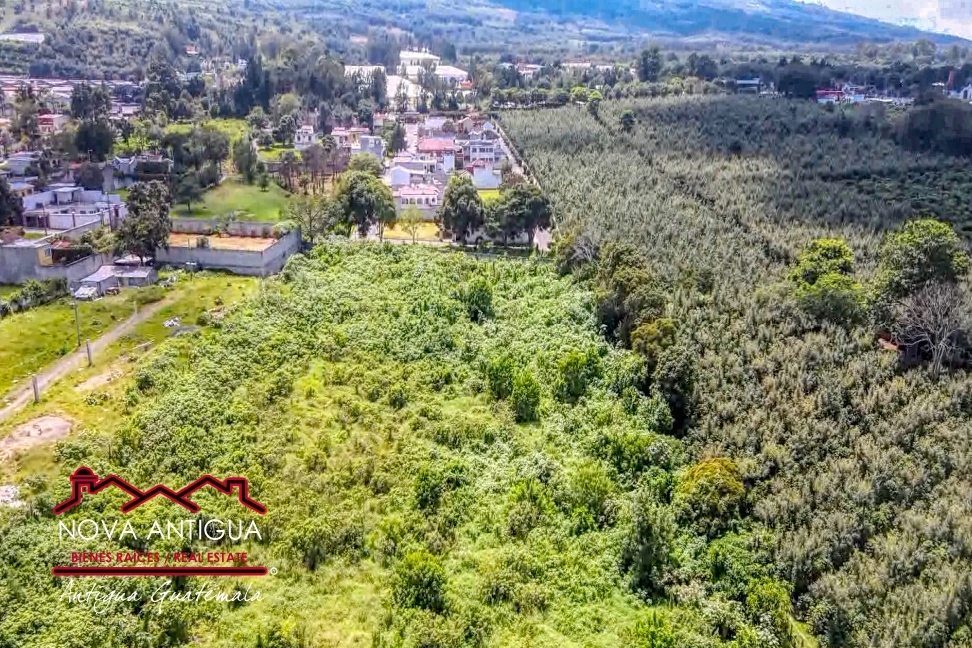 T313 – Land for residential development on the road to San Miguel Dueñas