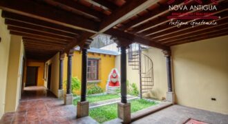 A851 – House 4 bedroom gate security