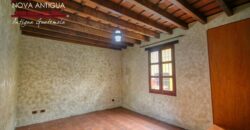 A851 – House 4 bedroom gate security