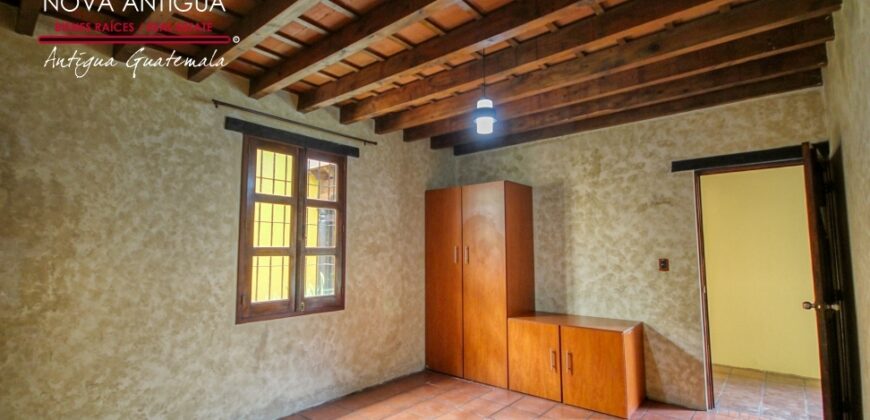 A851 – House 4 bedroom gate security