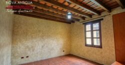 A851 – House 4 bedroom gate security