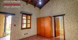 A851 – House 4 bedroom gate security