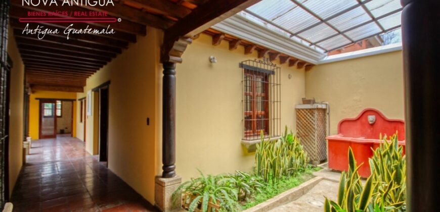 A851 – House 4 bedroom gate security