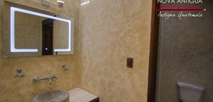 A851 – House 4 bedroom gate security