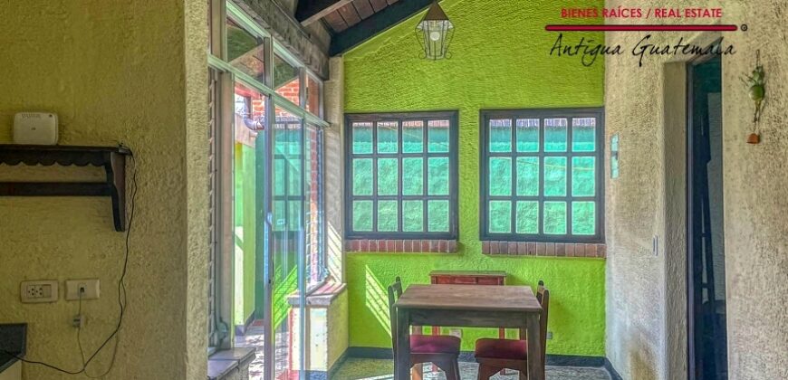 A478 – Apartment, 10 minute walk to central park