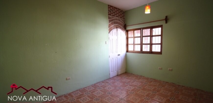 A648 – Casa de 3 dormitorios