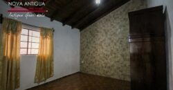 F321 – Casa en renta de 2 habitaciones en Pastores
