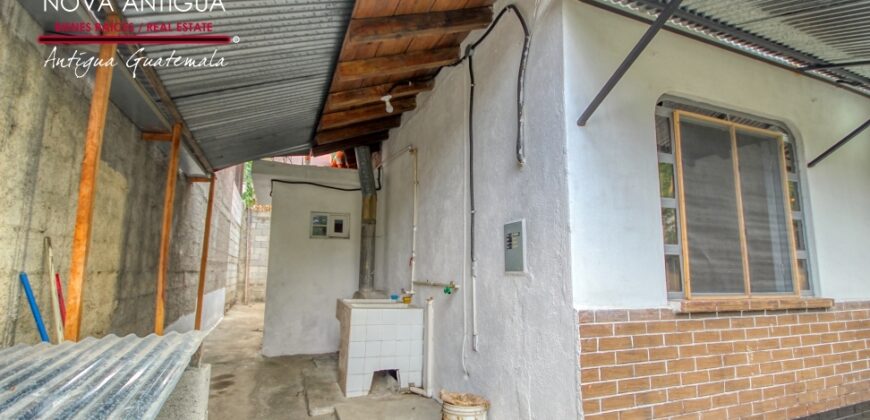 F321 – 2 bedroom house for rent