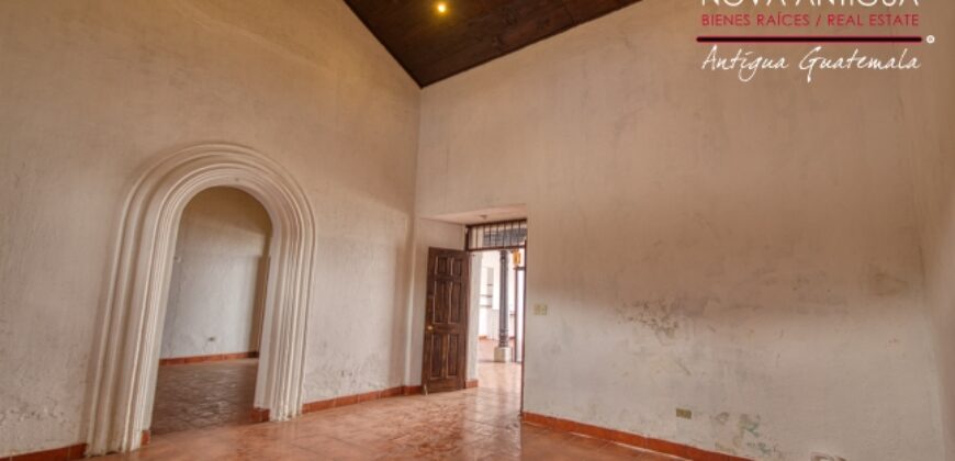 A4119 – Incredible place for rent four blocks from the Central Park