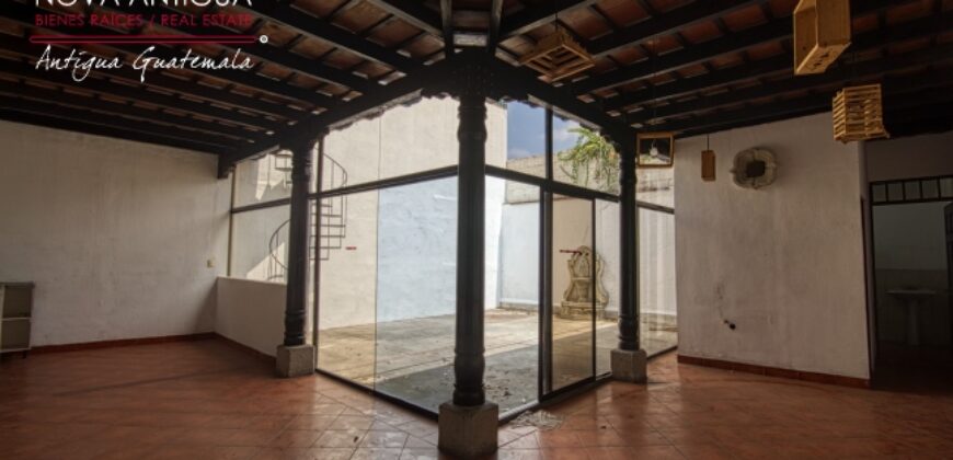 A4119 – Incredible place for rent four blocks from the Central Park