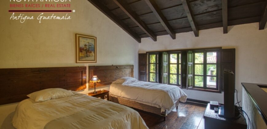 A4120 – Beautiful property a few minutes from the Central Park