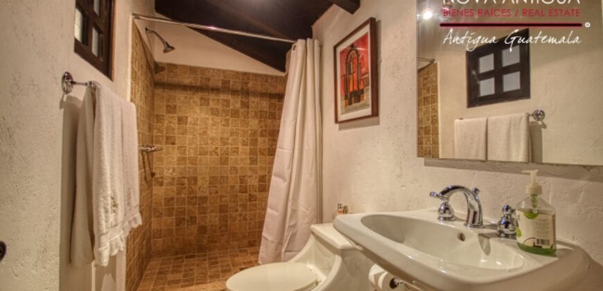 A4120 – Beautiful property a few minutes from the Central Park