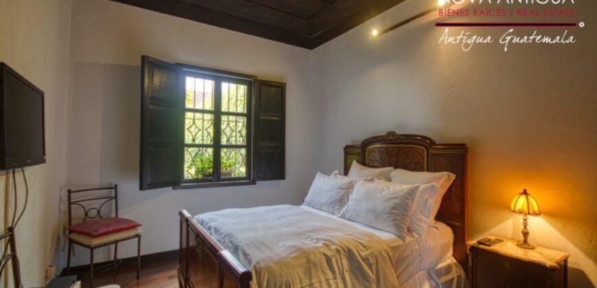 A4120 – Beautiful property a few minutes from the Central Park