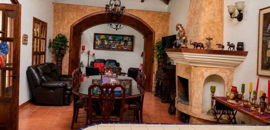 B290 – 3 bedroom furnished house