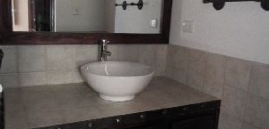 B277 – 3 bedroom house unfurnished