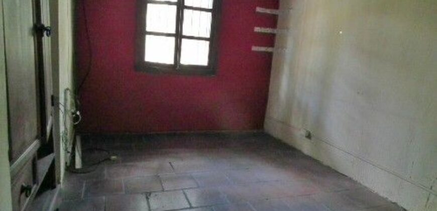 C221 – House For Rent 4 Bedrooms Unfurnished