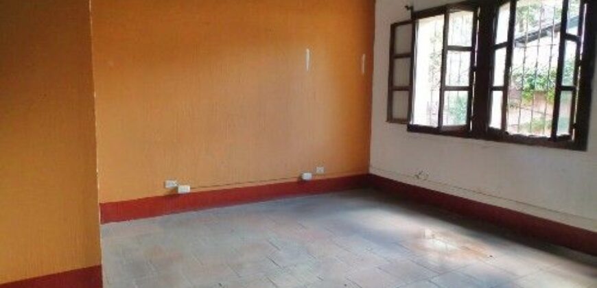 C221 – House For Rent 4 Bedrooms Unfurnished