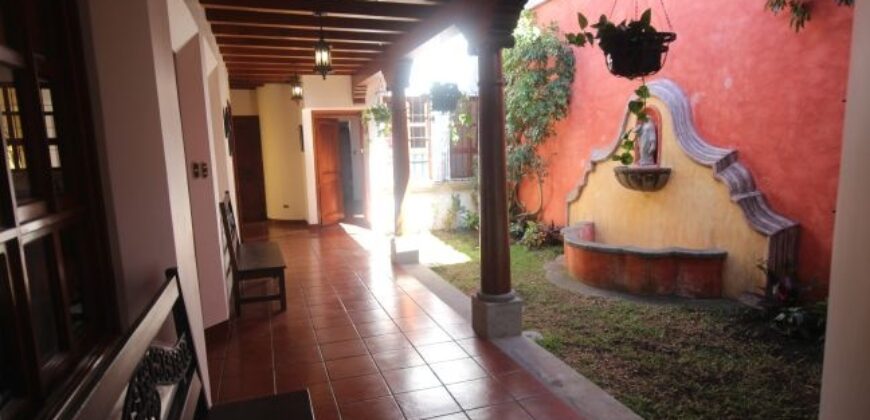 B290 – 3 bedroom furnished house