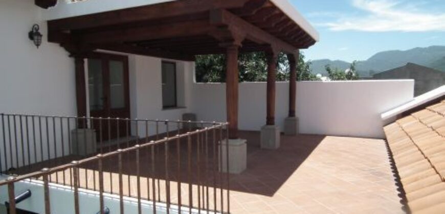 B271 – Casa 3 habitaciones sin muebles