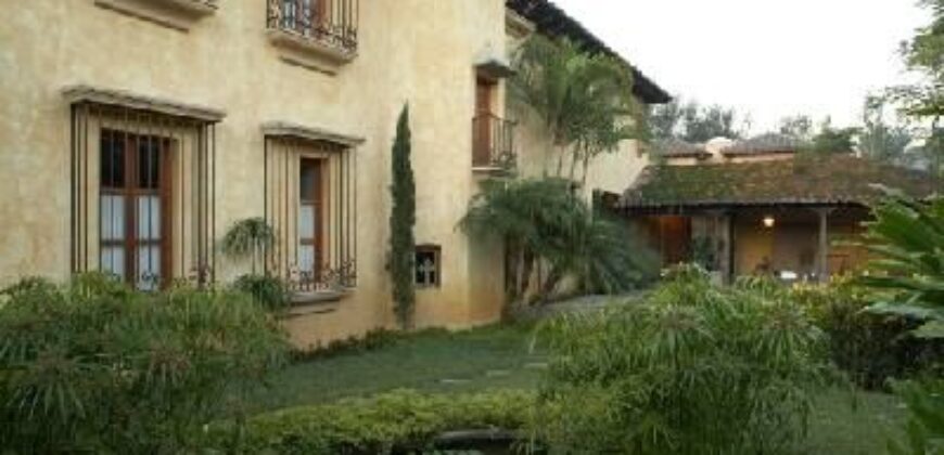 C222 – House For Rent 4 Bedrooms Unfurnished