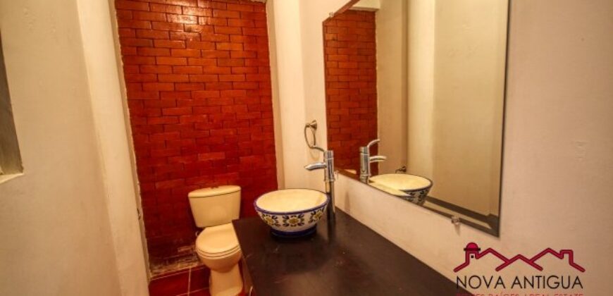 B274 – House for rent 3 bedrooms unfurnished