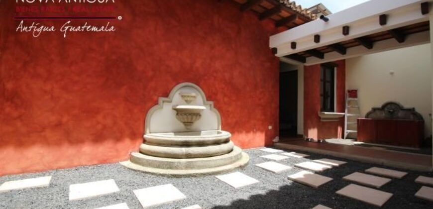 F345 – Beautiful 3 bedroom furnished house