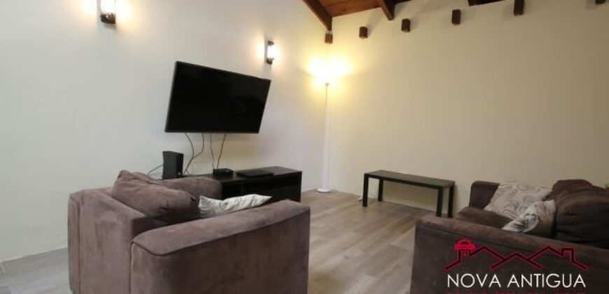 F345 – Beautiful 3 bedroom furnished house