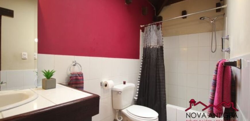 F345 – Beautiful 3 bedroom furnished house