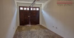 B273 – 3 bedroom house unfurnished