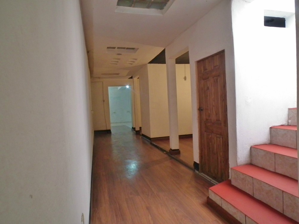 A765 – Retail space for rent at 2 blocks from Antigua Central Park
