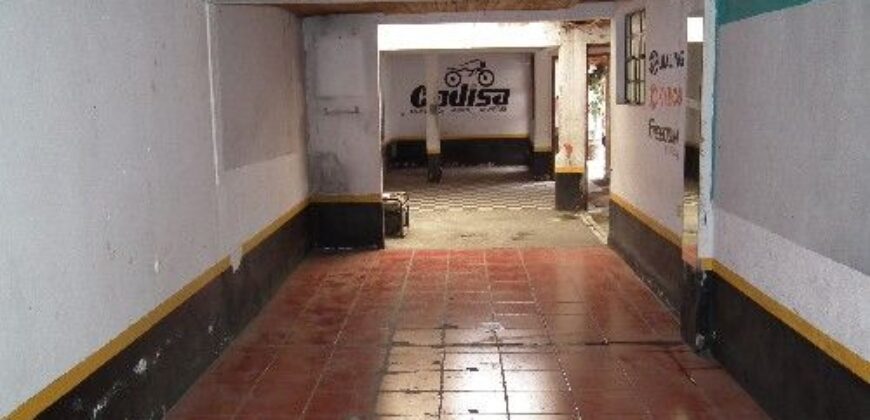 A3027 – Local comercial en renta