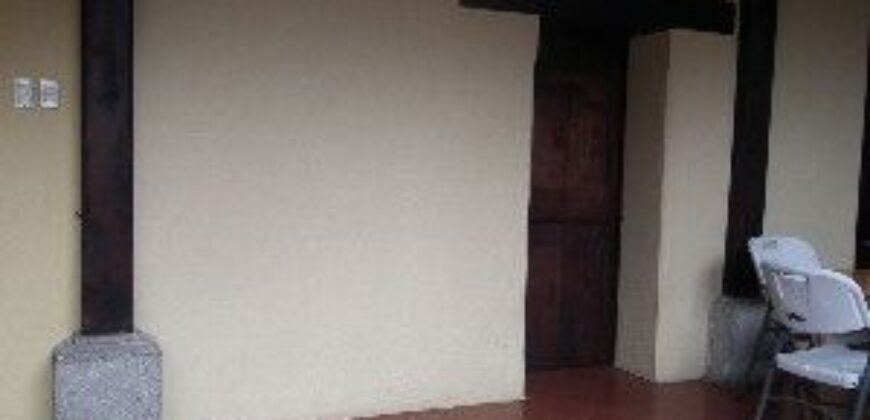 A963 – Retail space for rent at half block from Central Park