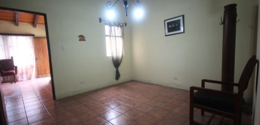 A516 – 2 bedroom house furnished