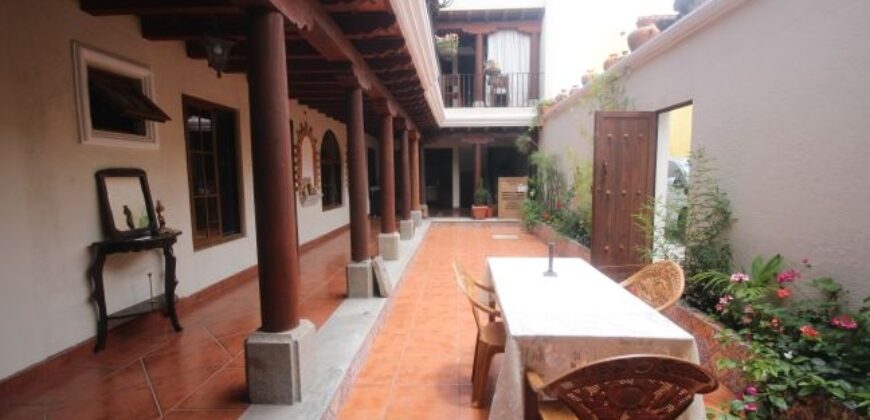 A3374- Casa en alquiler de 10 habitaciones completamente amueblada y equipada