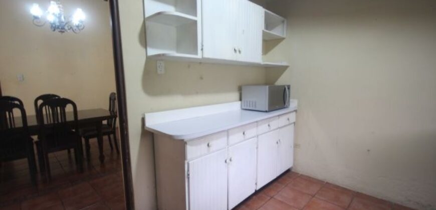 A516 – 2 bedroom house furnished