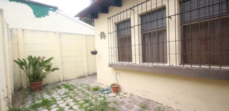 A516 – 2 bedroom house furnished