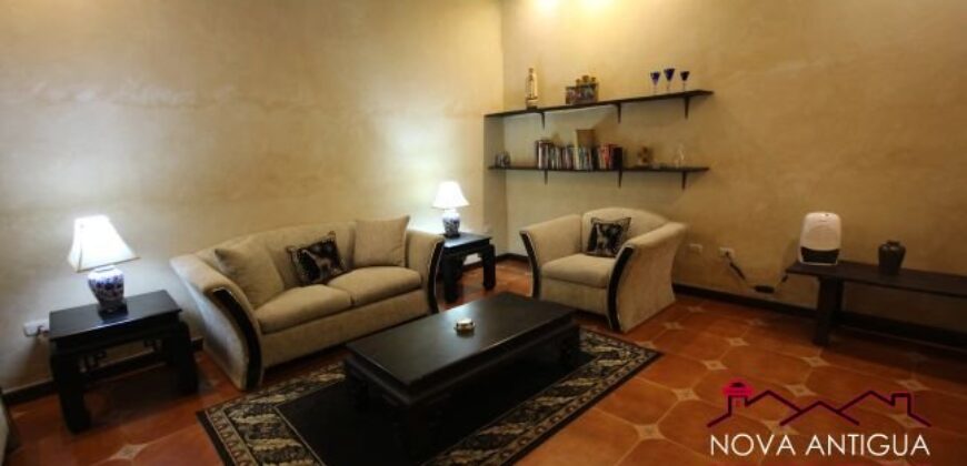 A1086 – Completely furnished 3 bedroom house