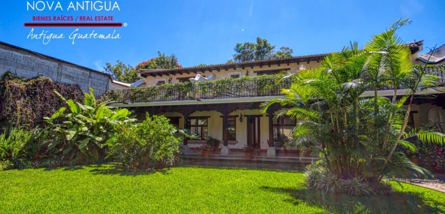 A939 – Apartamento en renta de una habitación amueblado