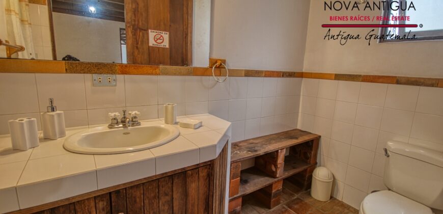 A3390 – House with 2  bedrooms for rent