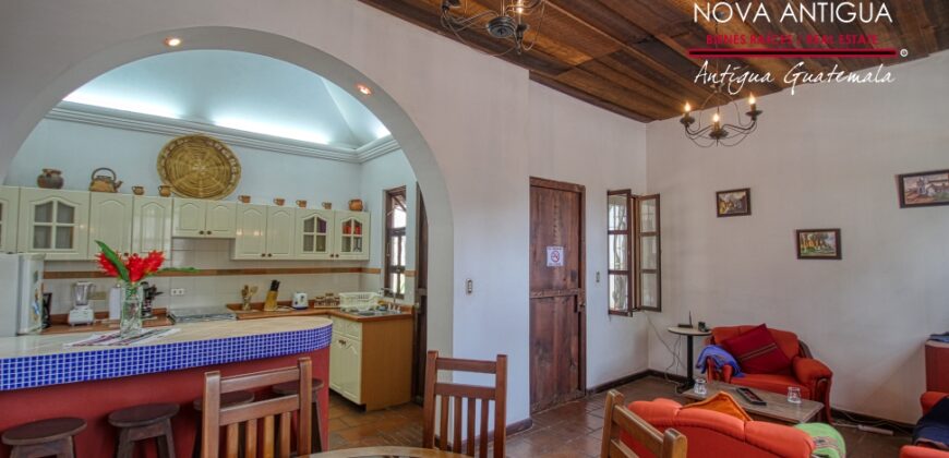 A3390 – House with 2  bedrooms for rent