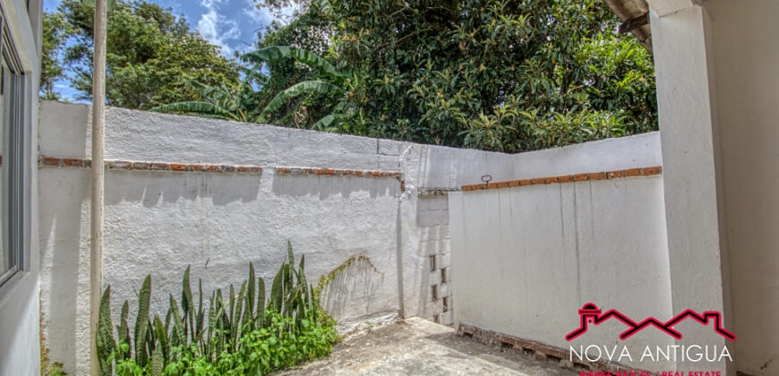 A4123 – Cómodo apartamento en renta a 4 cuadras del Parque Central