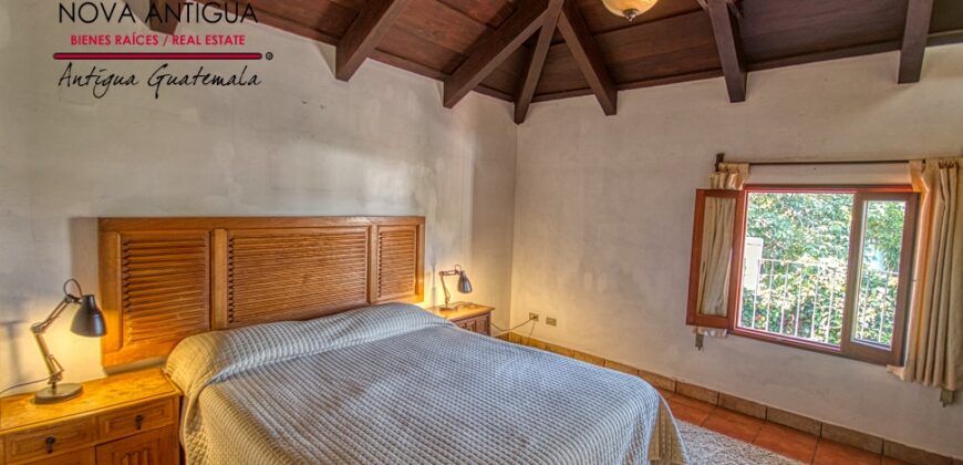 A733 – 1 bedroom apartment furnished