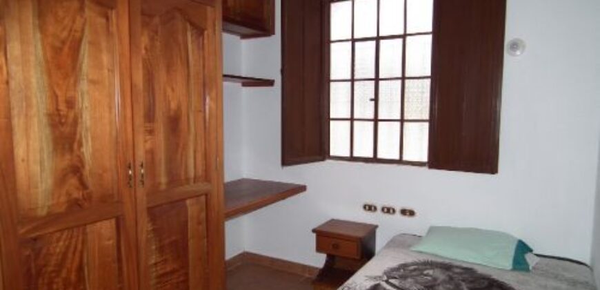 G230 – 3 bedrooms house for rent