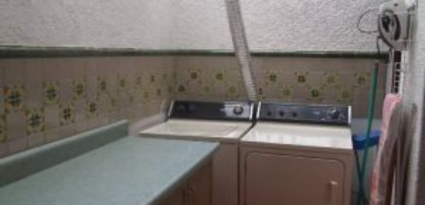 A942 – Apartment For Rent 3 Bedroom Furnished